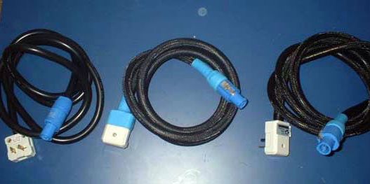 根岸通信のケーブル